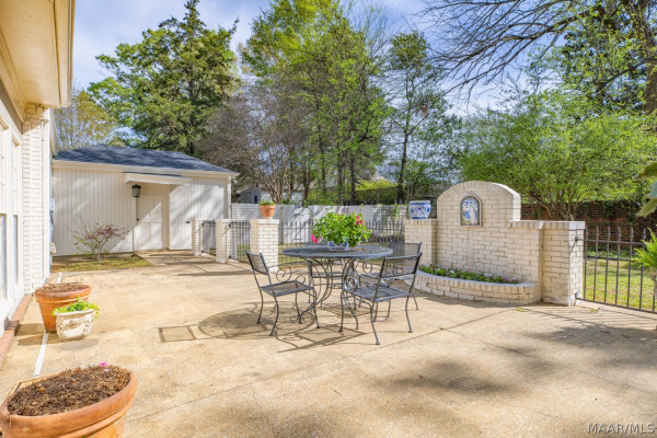 3045 Boxwood Drive