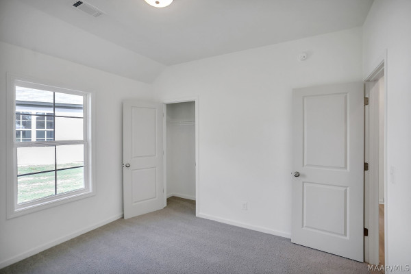 368 Crestwood Circle