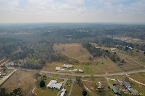 1031 Middle Road