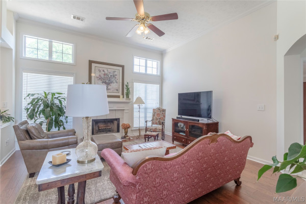 7573 Pinnacle Point