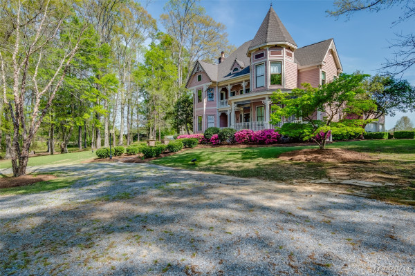 124 Glynlakes Drive