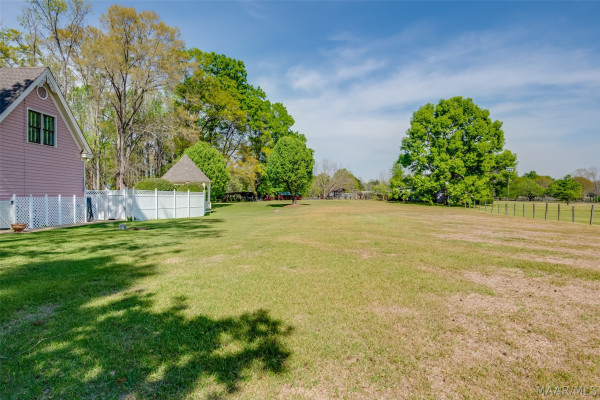 124 Glynlakes Drive