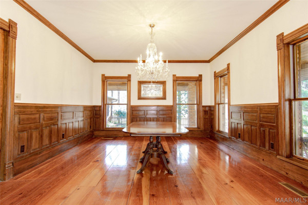 393 Harrogate Springs Road