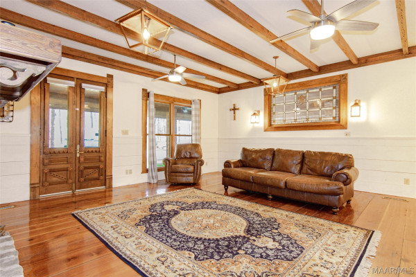 393 Harrogate Springs Road