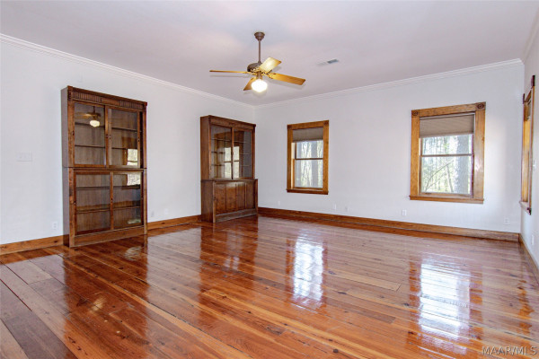 393 Harrogate Springs Road