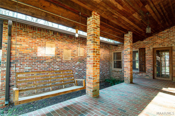 393 Harrogate Springs Road