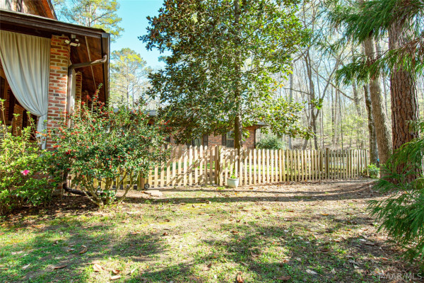 393 Harrogate Springs Road