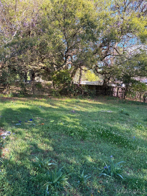 2748 CRESTVIEW Avenue