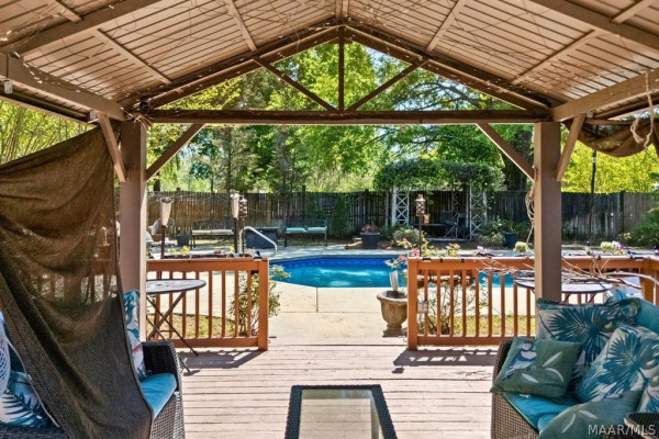 51 Kingston Drive