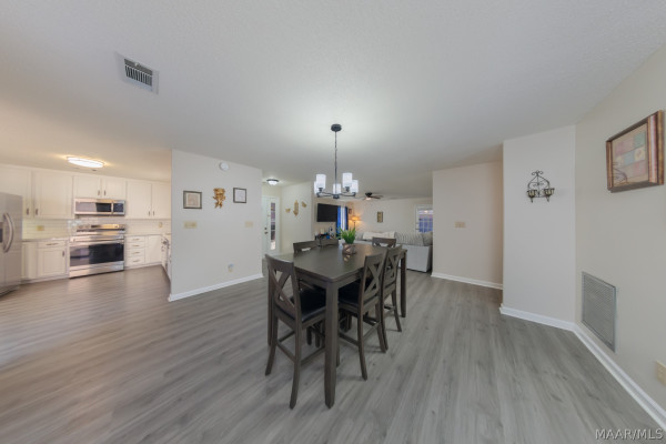 3512 FALCON RIDGE Court