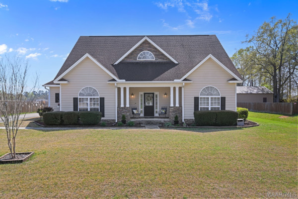 315 Curlee Way
