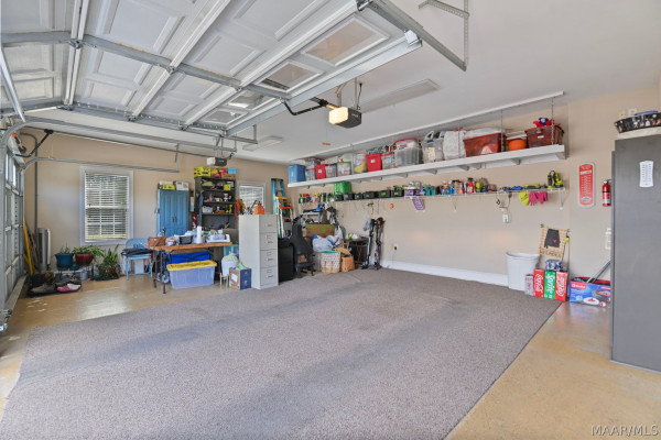 315 Curlee Way