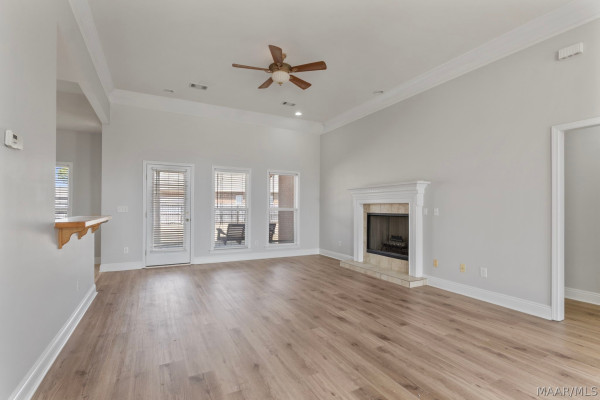 2014 Vonica Rose Street