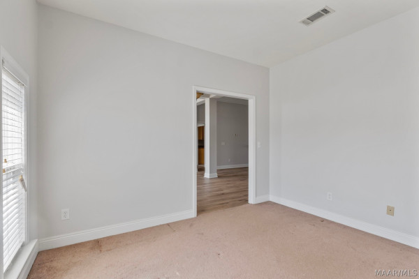 2014 Vonica Rose Street