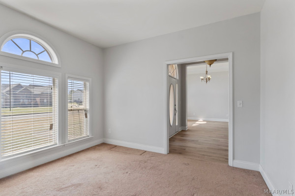 2014 Vonica Rose Street
