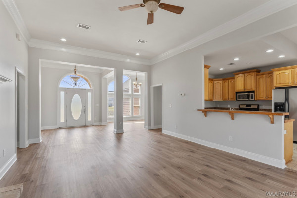 2014 Vonica Rose Street