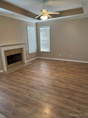 9845 HELMSLEY Circle