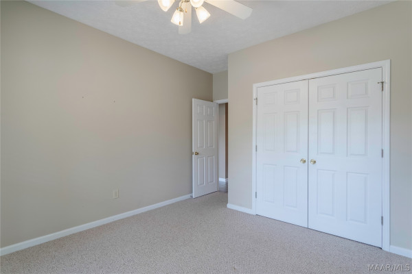338 MEADOWVIEW Drive