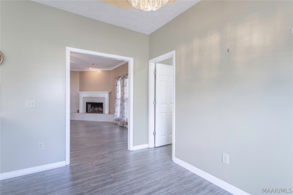 338 MEADOWVIEW Drive