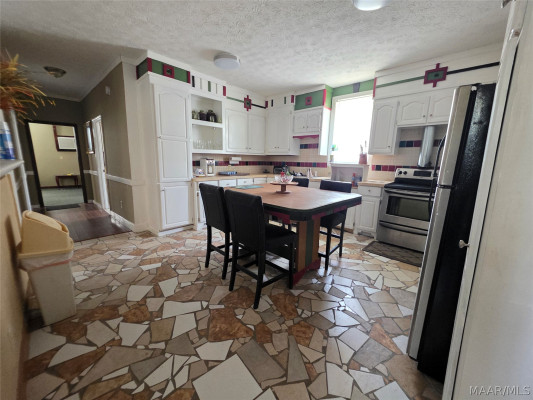 987 County Road 40 Road W