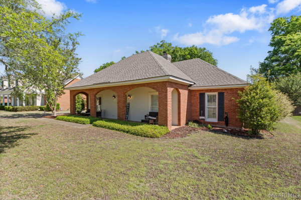 8823 Oak Meadow Court