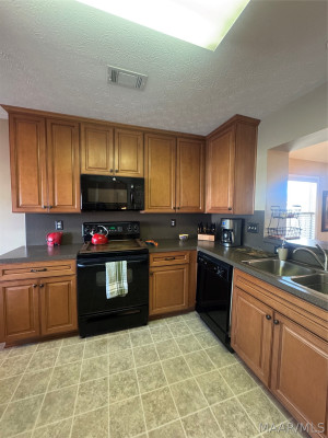 8920 Ashland Park Place