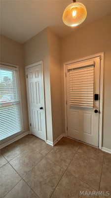 8211 Greyfield Drive