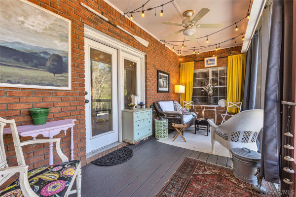 232 Deerwood Drive