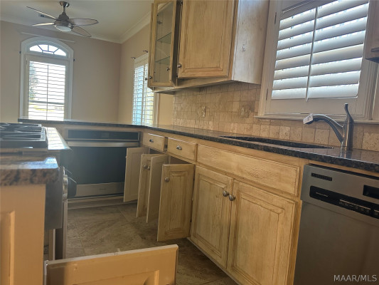 8367 Longneedle Drive