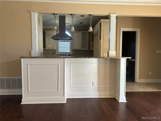 8367 Longneedle Drive