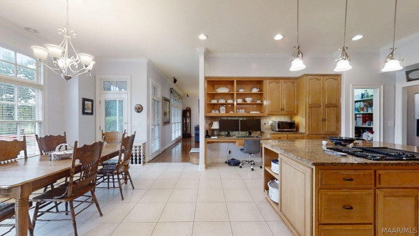 9249 Bridge Pointe .