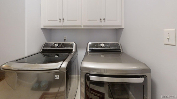 9249 Bridge Pointe .