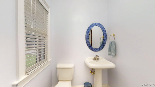 9249 Bridge Pointe .