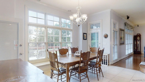 9249 Bridge Pointe .