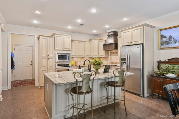 80 E Hunter Hill Loop