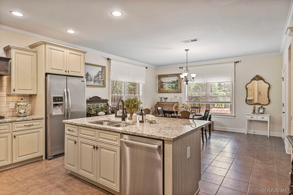 80 E Hunter Hill Loop