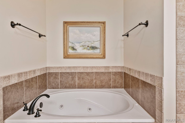 80 E Hunter Hill Loop