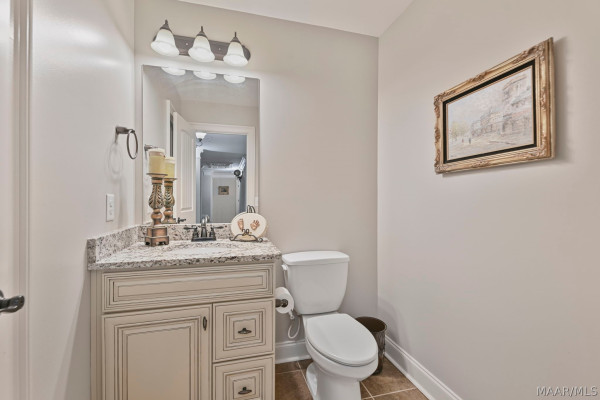 80 E Hunter Hill Loop