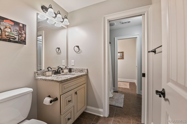 80 E Hunter Hill Loop