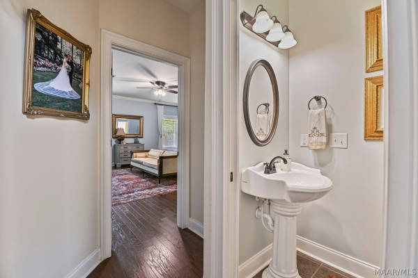 80 E Hunter Hill Loop