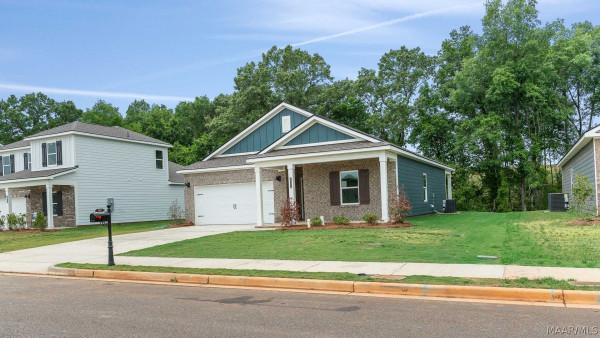 1031 Garden Lane
