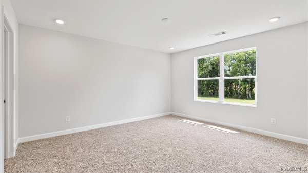 1031 Garden Lane
