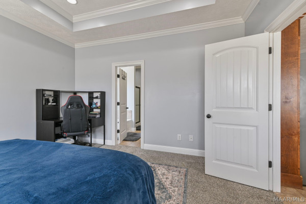 171 Curlee Way