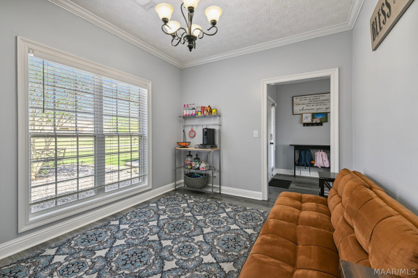 171 Curlee Way