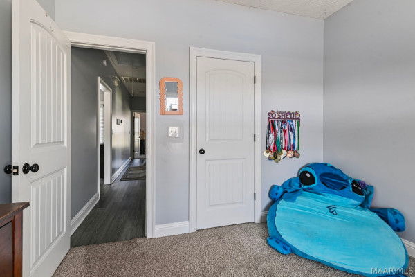 171 Curlee Way