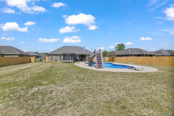 171 Curlee Way