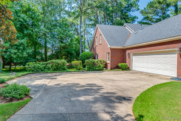 9606 BENT BROOK Drive