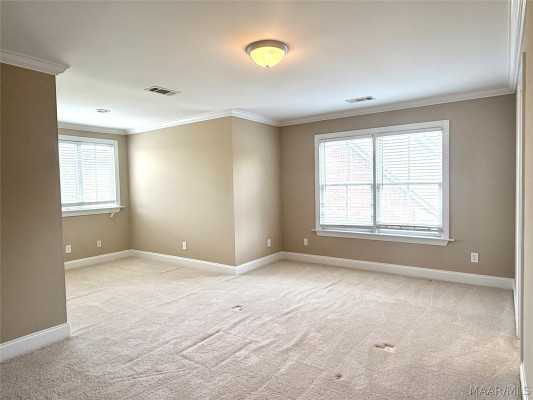 5548 Ash Grove Circle