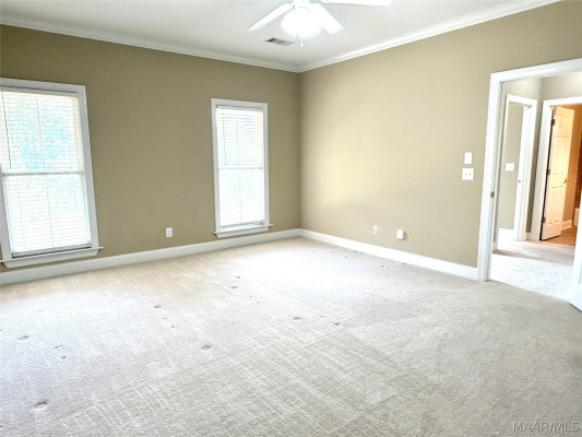 5548 Ash Grove Circle