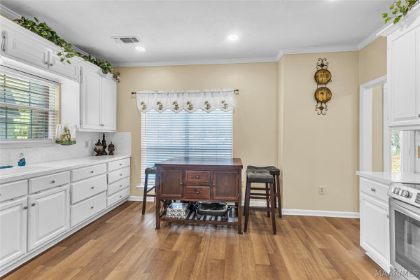 108 Cypress Creek Way